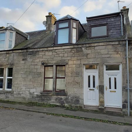 Carvetii - Mayhaven House - Tranquil Cul-De-Sac - 2 Bedrooms, Sleeps 4 Guests Dunfermline Eksteriør billede